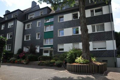 Feine 3,5-Raum Etagen-Wohnung in Essen-Bredeney