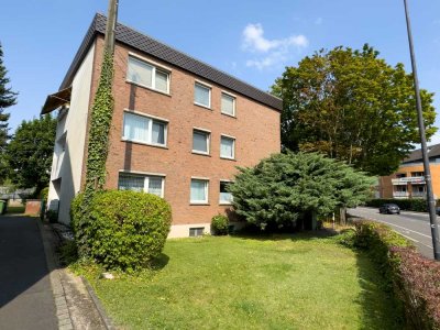 Troisdorf - Zentrum • Großzügige, renovierte 3-Zi-Whg. mit TG-Stellplatz in zentraler Lage
