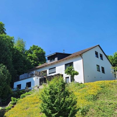 Design trifft Raum – Modernisiertes Domizil mit Einliegerwohnung im Landkreis Kaiserslautern
