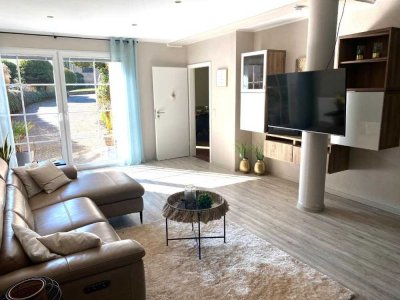 Freundliche und  helle 4-Zimmer-Untergeschosswohnung mit Einbauküche