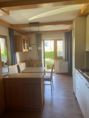 Gemütliche Kleinwohnung mit Terrasse und Garten in Aich-Assach Skigebiet Amadé, Freizeitsee