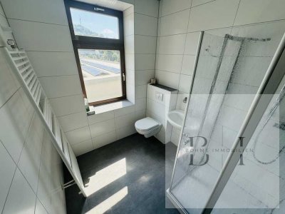 Sanierung fast abgeschlossen – 2-Zimmer-Wohnung im EG wartet auf Sie!