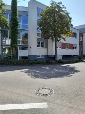 3 Zimmer EG Wohnung mit Gartenanteil barrierefrei