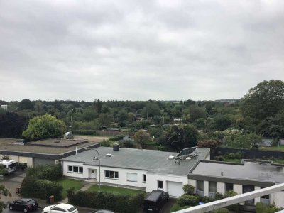 Schöne 3-Zimmer-Wohnung mit Dachterrasse