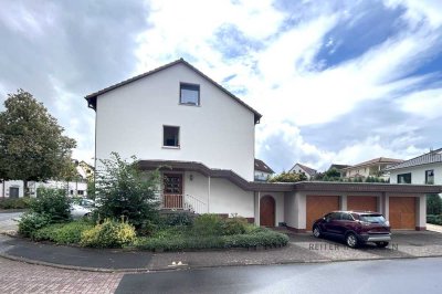 Großenlüder/Bimbach: Charmant, solide, vielseitig: 3-Familienhaus für Ihre Visionen!