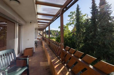 Bergisch Gladbach-Hand:
Zwei Eigentumswohnungen im Dachgeschoss - eine ganze Ebene für sich allein!