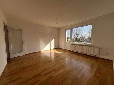 Exklusive, möblierte 2-Zimmer-Wohnung mit Balkon in Uninähe