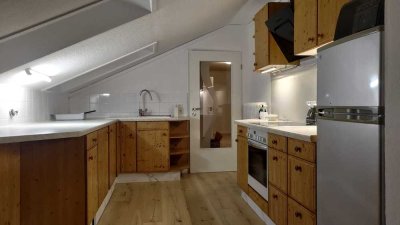 Frisch sanierte 3-Zimmer-DG-Wohnung mit Loggia in zentraler Lage von Ganderkesee - Bookholzberg