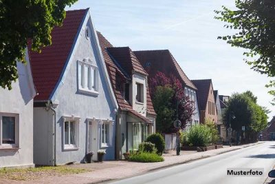 Einfamilienhaus mit Anbau - provisionsfrei