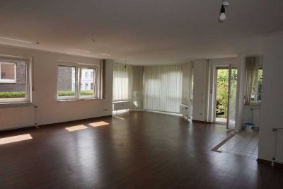 Erdgeschosswohnung mit Gartennutzung und TG-Stellplatz in Neersen!