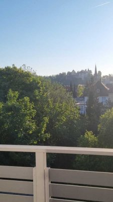 Modernisierte 4-Zimmer-Wohnung mit Balkon in Bestlage!