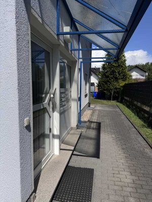 Stilvolle 2-Raum-DG-Wohnung mit Balkon in Rodgau