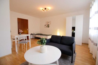 Große und modern möblierte 1-Zimmer-Wohnung in Top-Lage nahe Innenstadt