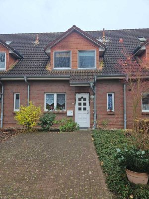 Komfortables Reihenmittelhaus: Top vermietet in beliebter Lage in Rastow