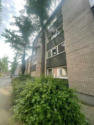 2 Zimmer-Wohnung im Dachgeschoss zu vermieten