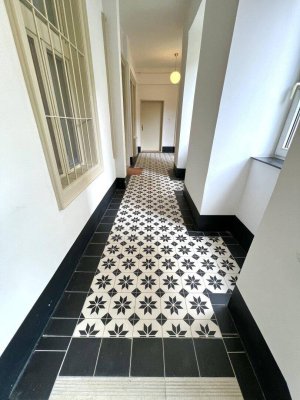 Kleine 1-Zimmer Altbauwohnung: vollsaniert, 38,37m² - perfekt für Singles!