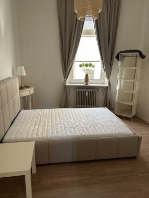 Sonnige Altbau Wohnung  2-Zimmer-Wohnung in Aurich mit 69 m² Wohnfläche