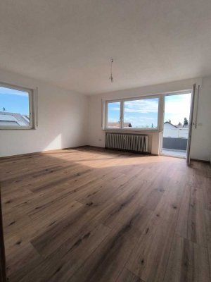 1900 € - 125 m² - 5.0 Zi.