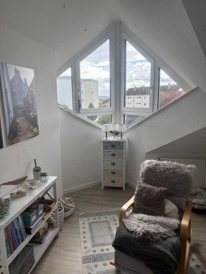 Schöne Doppelhaushälfte mit Garten, Balkon, Wintergarten, Sauna in ruhiger Wohnlage