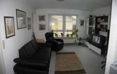 kuschelige Single-Wohnung mit Balkon