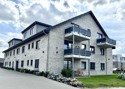 Neuwertige 2-Raum-Wohnung mit Balkon und Einbauküche in Barmstedt