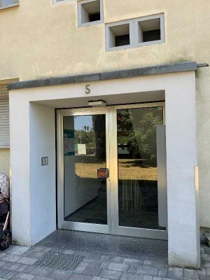 1600/47205/46  3-Zimmer-Wohnung in Meerbusch-Rheineck