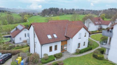 Renovierungsbedürftig mit Perspektive: 3-Zimmer-Wohnung am Hügelhof