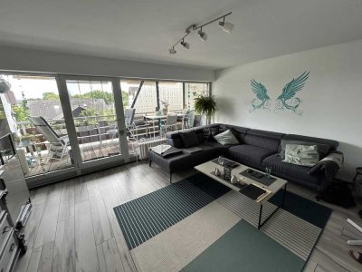 2 Zimmer mit Fernblick, Balkon und Einzelgarage