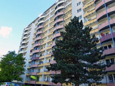 Schöne Vierraumwohnung in bequemer Stadtnähe