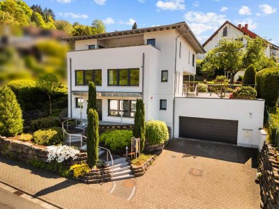 **Attraktives modernes Einfamilienwohnhaus in TOP-Wohnlage von Gelnhausen-Stadt**