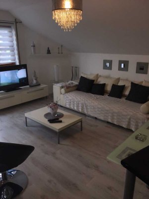 Einziehen - Wohlfühlen: herrliche 1,5 Zimmer Appartement mit tollem Ausblick