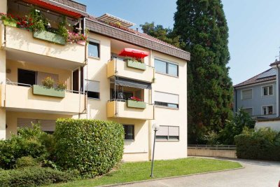 Gut geschnittene 2 Zimmer-Dachgeschoss-Wohnung mit sonniger Süd-Loggia