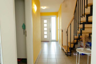 PROVISIONSFREI - DAS KÖNNTE IHR TRAUMHAUS SEIN - RUHIG GELEGEN IN ZWEITER REIHE NÄHE CITY!!!