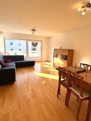 Gepflegte und helle 3-Zimmer-Wohnung mit Süd-West-Balkon in bester Lage