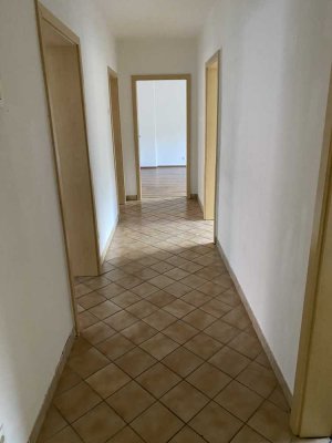 Preiswerte, gepflegte 4-Zimmer-Wohnung in Hagen
