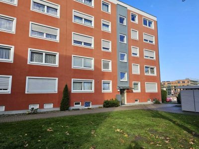 Selbstbezug oder Kapitalanlage? Helle 3-Zimmer-Wohnung in ruhiger, zentraler Lage von Aichach