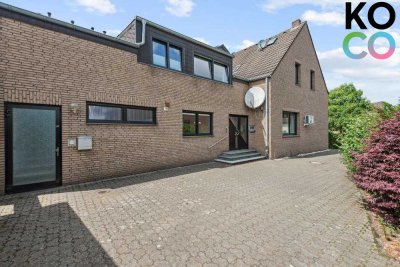 Meerbusch Ossum-Bösinghoven I Doppelhaushälfte mit Einlieger Apartment und herrlichem Grundstück!