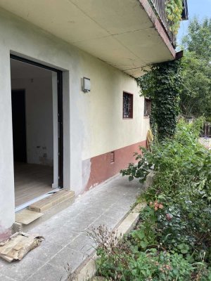 Erstbezug mit EBK: Schöne 3-Zimmer-Souterrain-Wohnung in Rheinbach