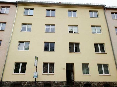 Freundliche und sanierte 3-Raum-Wohnung mit Balkon in Freiberg