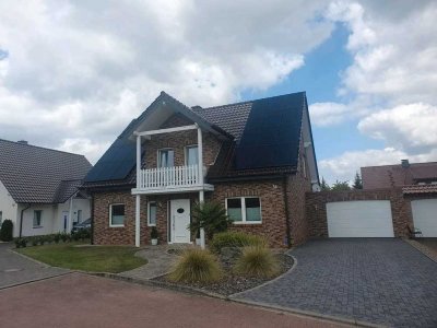 Ihr Traumhaus in Espelkamp: Exklusive Lage und moderner Komfort