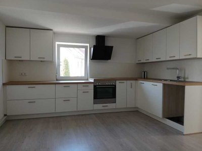 Provisionsfrei * 3Zimmer -DG- Wohnung im Maisonettestil