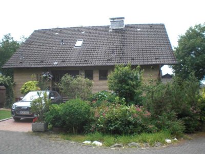 Nümbrecht Nähe Kurpark - Eigentumswohnung/Haus auf zwei Etagen, provisionsfrei