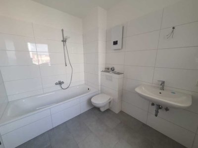 Erstbezug nach Sanierung! 3 Zi.-Wohnung für ein Pärchen!