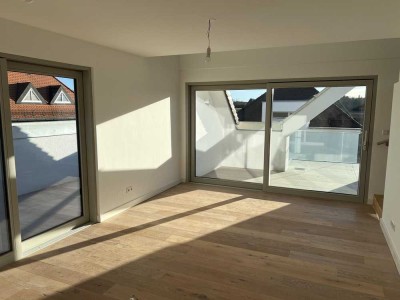 NIEDRIGE NEBENKOSTEN - 2 1/2 Zimmer Dachgeschosstraum mit Südausrichtung