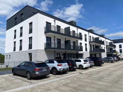 Moderne, Lichtdurchflutete 3-Zimmer-Wohnung mit EBK, Balkon und Tiefgaragenplatz in Wob-Wendschott!