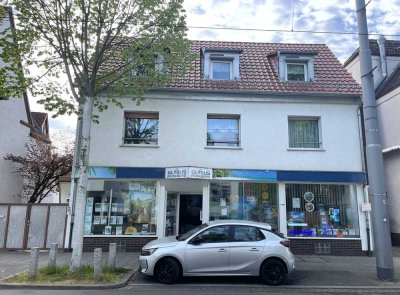 Wohnhaus mit Platz und Gewerbe in Darmstadt - Arheilgen
