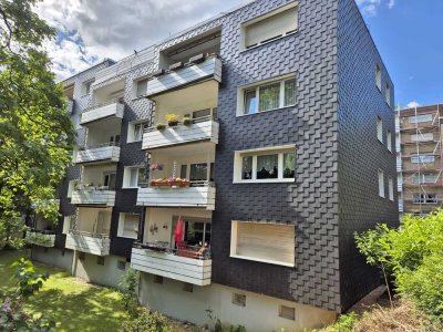 Erdgeschosswohnung mit Balkon!