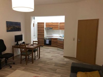 Nachmieter für  helle, vollständig eingerichtete 2-Zimmer-Wohnung im 2. OG in Köthen (Anhalt)