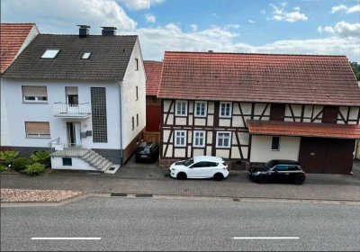 Ronshausen, EFH + Nebengeb.