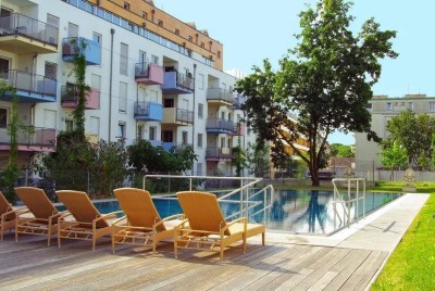 Voll Möbliertes Studioapartment in Wohnanlage Orchideenpark mit Garten und Terrasse - Pool, Fitness, Sauna, Concierge, zentrale Lage in 1190 Wien